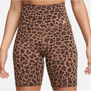 Nike Dri-Fit Leopard Print Biker Shorts Large NWT